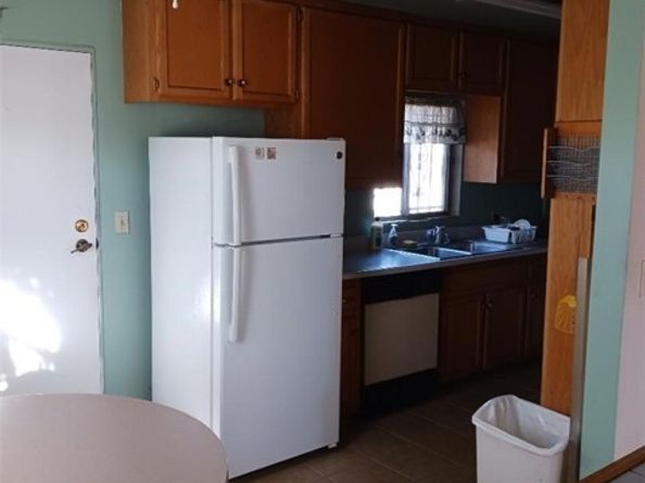 5155 W 104th St, Lennox CA 90304