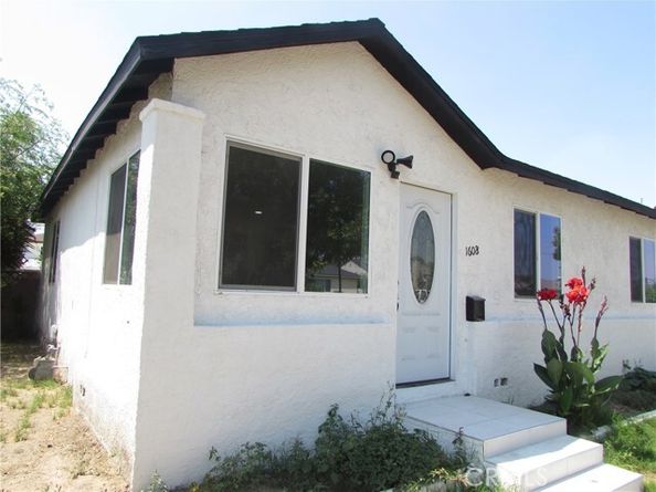1608 E Queensdale Street, Compton CA 90221