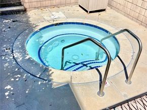 15125 Nordhoff Street 19, North Hills (los Angeles) CA 91343