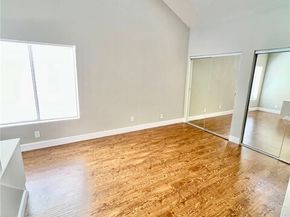 15125 Nordhoff Street 19, North Hills (los Angeles) CA 91343