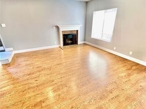 15125 Nordhoff Street 19, North Hills (los Angeles) CA 91343