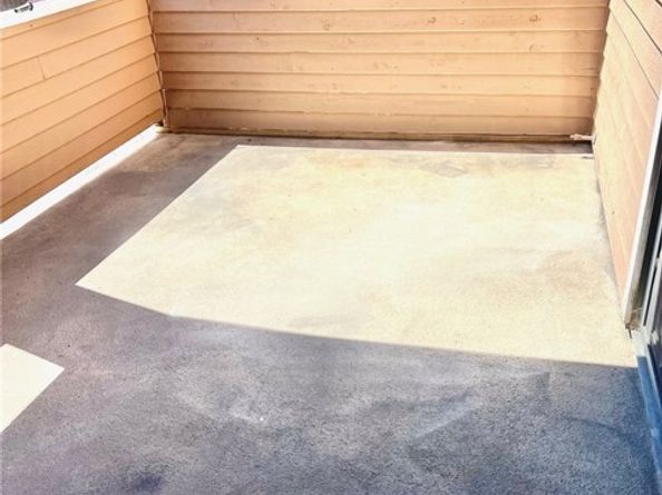 15125 Nordhoff Street 19, North Hills (los Angeles) CA 91343