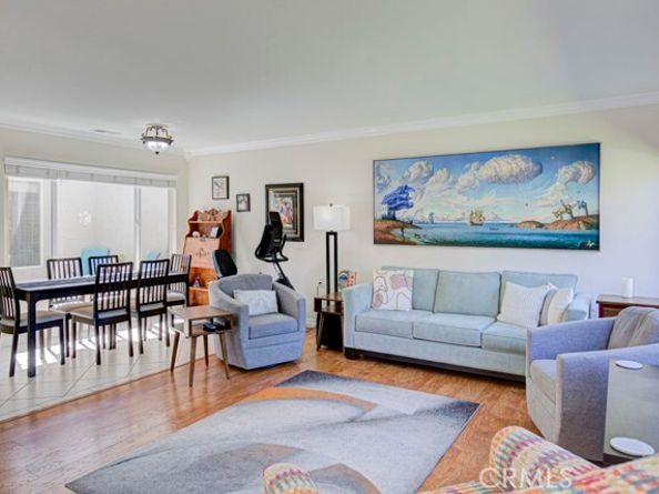 2372 Via Mariposa B, Laguna Woods CA 92637