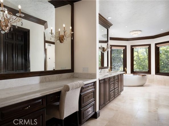 22442 Via Pajaro, Laguna Hills CA 92679