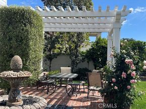 15 Canada Oaks, Laguna Hills CA 92679