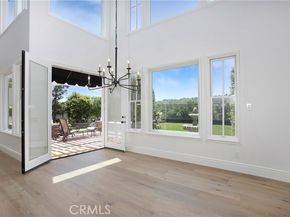 15 Canada Oaks, Laguna Hills CA 92679