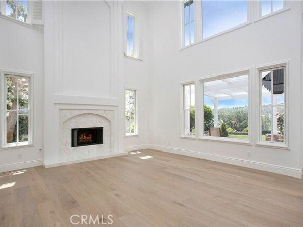15 Canada Oaks, Laguna Hills CA 92679