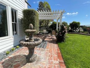 15 Canada Oaks, Laguna Hills CA 92679