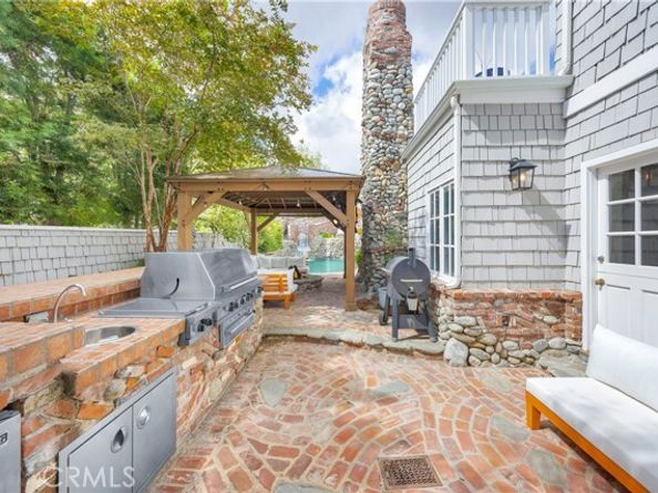 23181 Via Celeste, Laguna Hills CA 92679