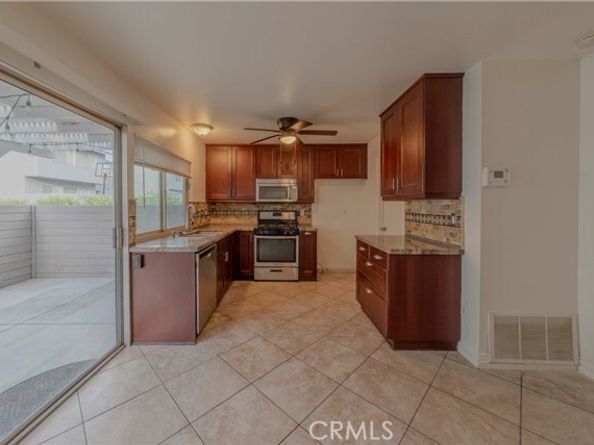 1726 N Oak Knoll D, Anaheim CA 92807