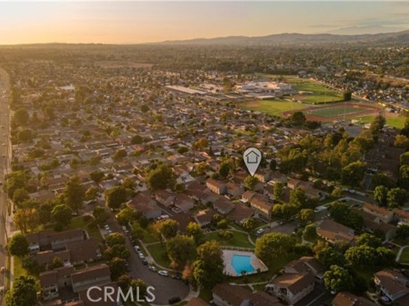 1726 N Oak Knoll D, Anaheim CA 92807