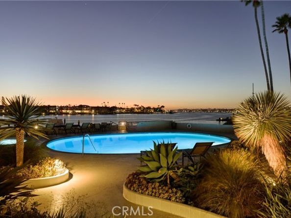 2525 Ocean Boulevard 6B/C, Corona Del Mar (newport Beach) CA 92625