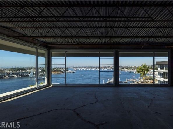 2525 Ocean Boulevard 6B/C, Corona Del Mar (newport Beach) CA 92625