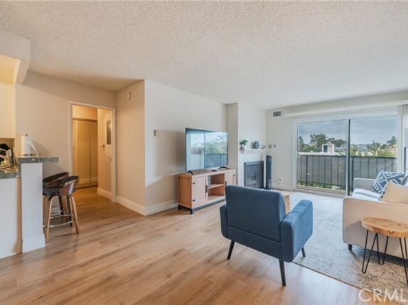 8163 Redlands Street 56, Playa Del Rey (los Angeles) CA 90293
