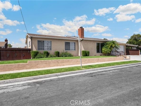 12205 S Halldale, Los Angeles CA 90047