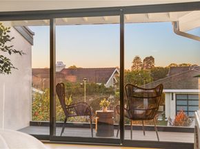 5 Curl, Corona Del Mar (newport Beach) CA 92625