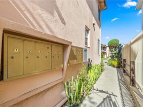 1739 E Appleton, Long Beach CA 90802