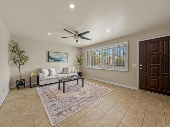 335 34th 9, San Diego CA 92102