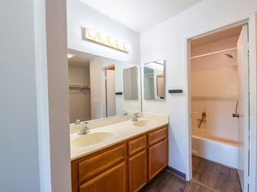 3833 Via Del Bardo, San Ysidro (san Diego) CA 92173
