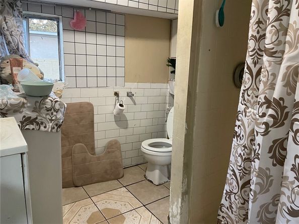 3926 132, Hawthorne CA 90250