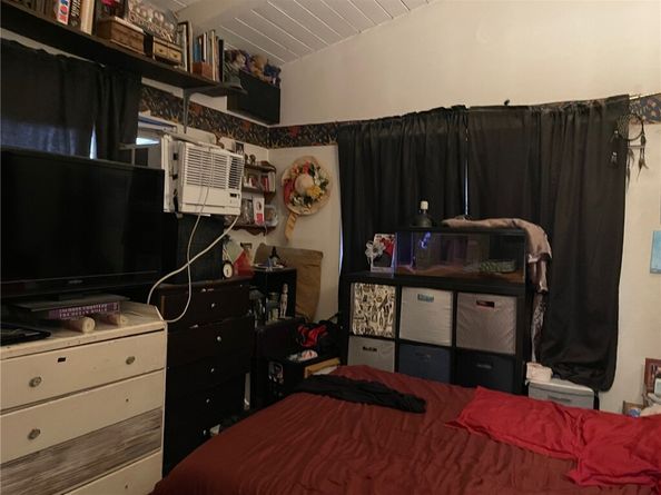 3926 132, Hawthorne CA 90250