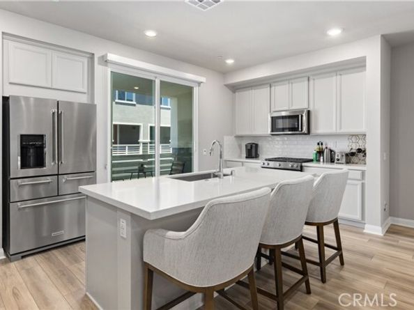 1472 W Sunrise Lane, San Pedro (los Angeles) CA 90732
