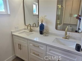 4410 E Centralia Street, Long Beach CA 90808