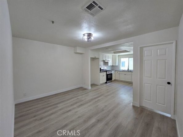 70 Harkness Avenue 4, Pasadena CA 91106