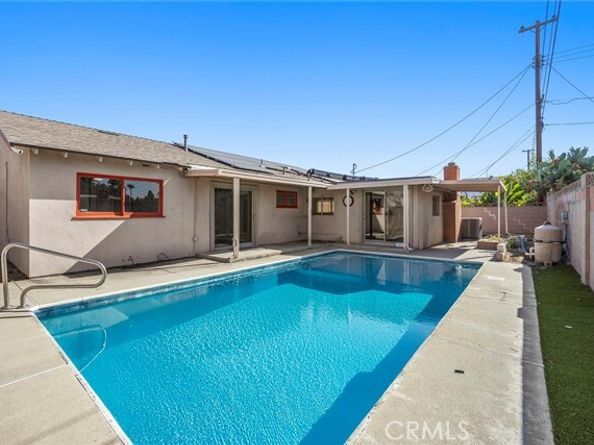 8434 Periwinkle Drive, Buena Park CA 90620