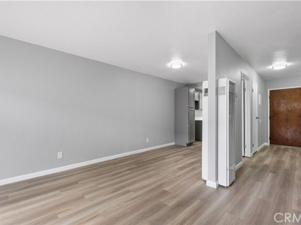 10401 Shaw Street 402, Oakland CA 94605