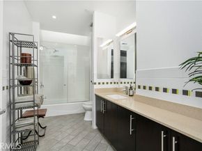133 N The Promenade 422, Long Beach CA 90802