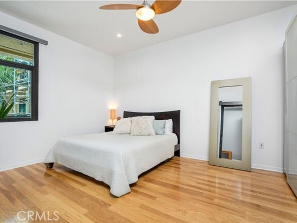 133 N The Promenade 422, Long Beach CA 90802