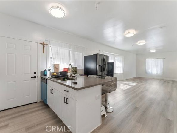 1612 S Berendo Street, Los Angeles CA 90006