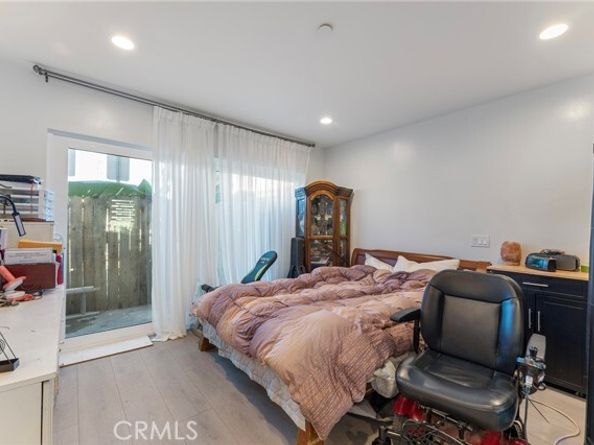 1612 S Berendo Street, Los Angeles CA 90006