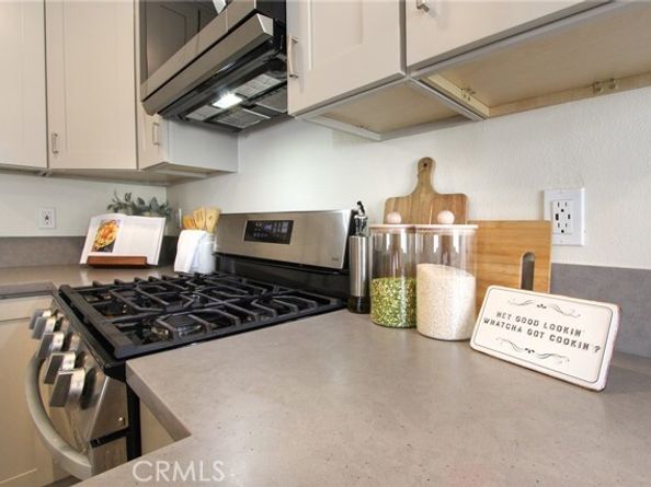 2544 W Greenacre Avenue, Anaheim CA 92801