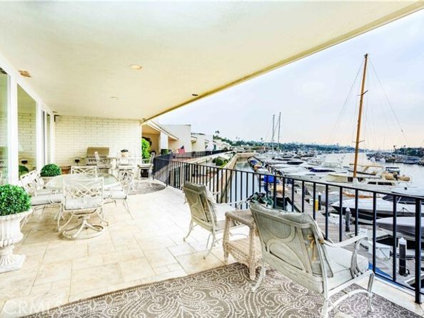 1203 Bayside Drive, Corona Del Mar (newport Beach) CA 92625