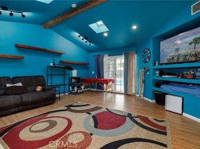 7647 Mason Avenue, Winnetka (los Angeles) CA 91306
