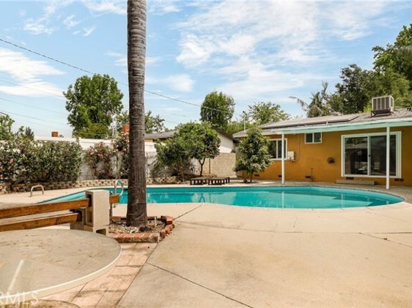 7647 Mason Avenue, Winnetka (los Angeles) CA 91306