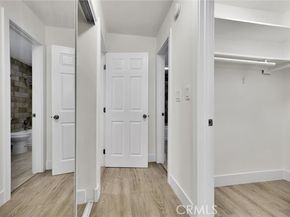 18620 Hatteras 169, Tarzana (los Angeles) CA 91356