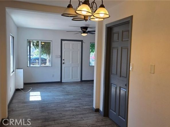 7114 Miramonte Blvd, Los Angeles CA 90001