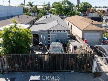 2554 Santa Ana