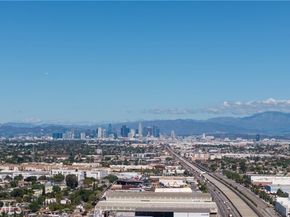 2554 Santa Ana, Los Angeles CA 90059