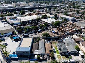 2554 Santa Ana, Los Angeles CA 90059