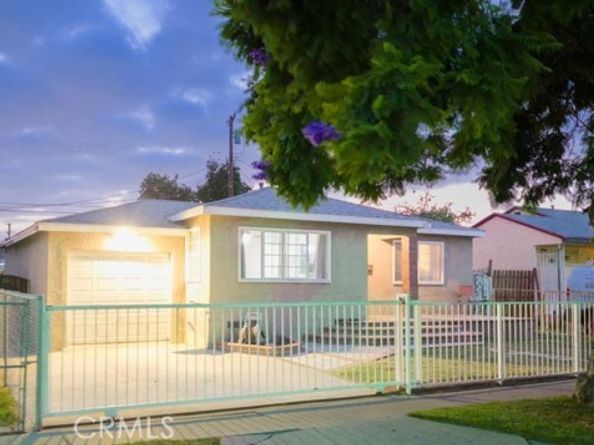 2211 N Grape Ave, Compton CA 90222