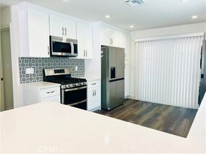 9014 Wilbur Avenue, Northridge (los Angeles) CA 91324