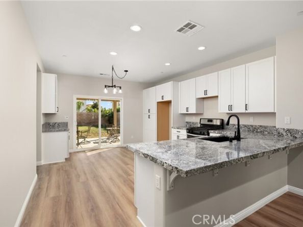 3835 S Manitoba, Ontario CA 91761