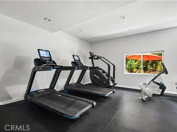 2700 Cahuenga Boulevard 1302, Los Angeles CA 90068