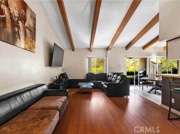 2700 Cahuenga Boulevard