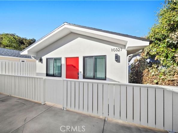 10323 Eldora, Sunland (los Angeles) CA 91040