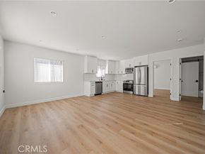 10323 Eldora, Sunland (los Angeles) CA 91040